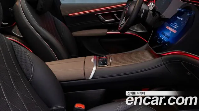 Mercedes-Benz EQS — Фото автомобиля 15