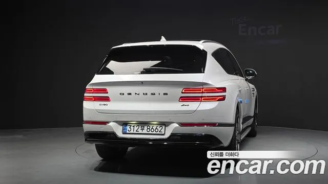 Genesis GV80 — Фото автомобиля 4