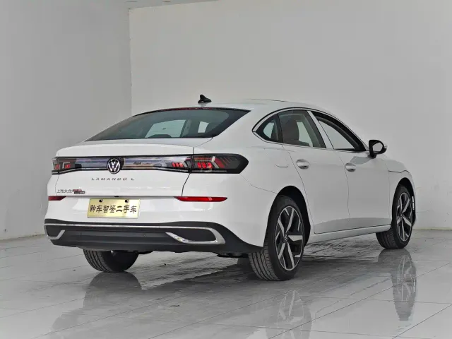 Volkswagen Lamando — Фото автомобиля 6