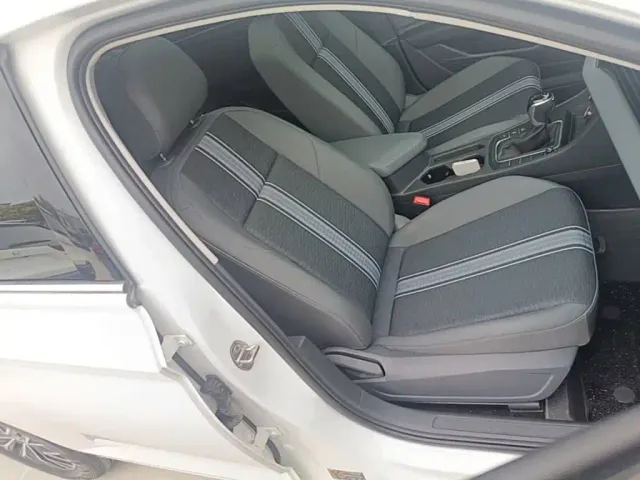 Volkswagen Sagitar — Фото автомобиля 24