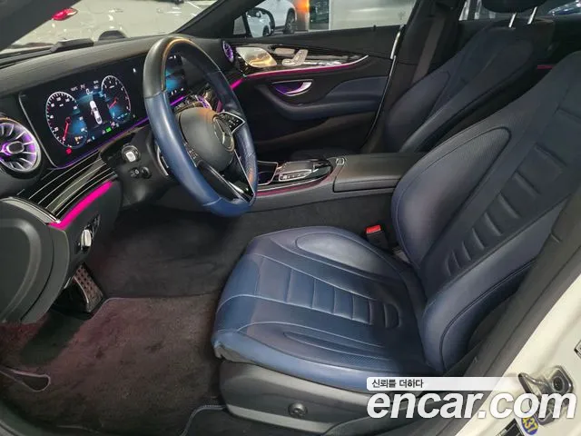 Mercedes-Benz CLS-Class — Фото автомобиля 14