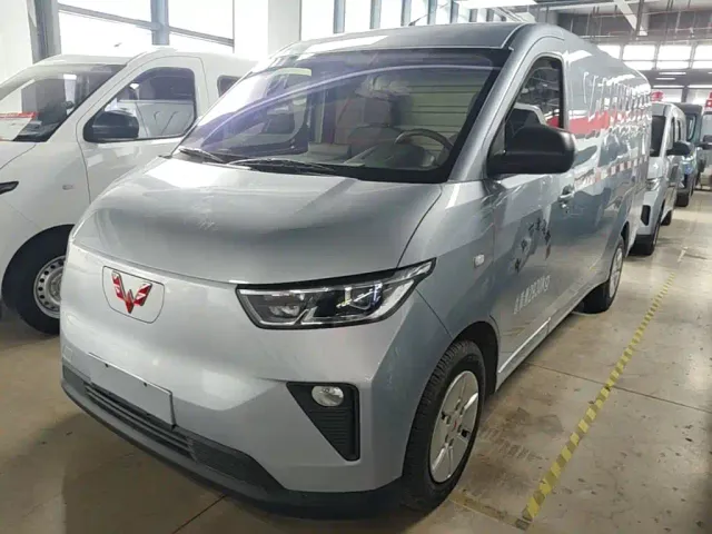Фотография автомобиля — Wuling Yangguang