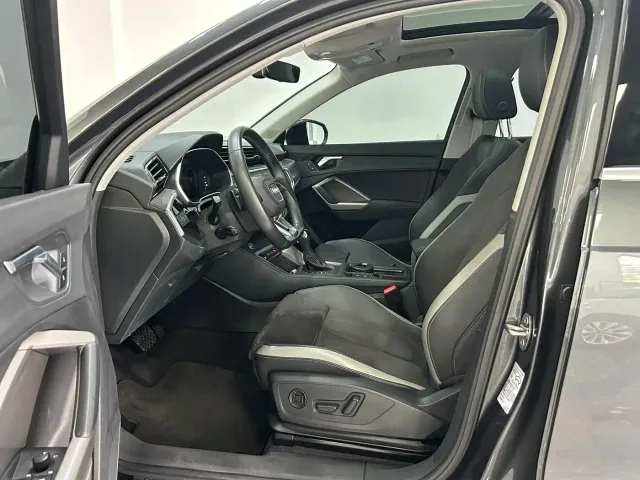 Audi Q3 — Фото автомобиля 9