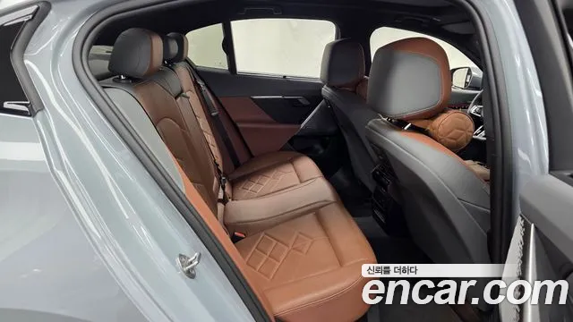 BMW 5-Series 5 серия (G60) 530i xDrive M Sport — Фото автомобиля 12