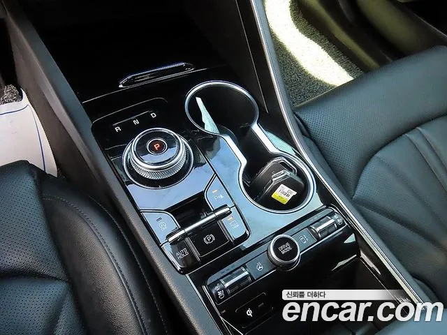 Kia K5 Generation 3 — Фото автомобиля 11