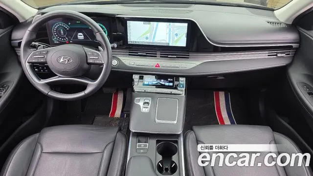 Hyundai Grandeur (New) Hybrid — Фото автомобиля 7