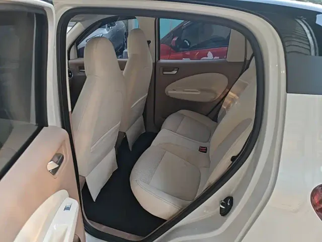 Wuling Hongguang Mini EV — Фото автомобиля 16
