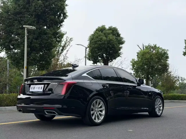 Cadillac CT5 — Фото автомобиля 4