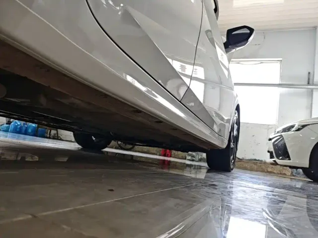 Hyundai Elantra — Фото автомобиля 20