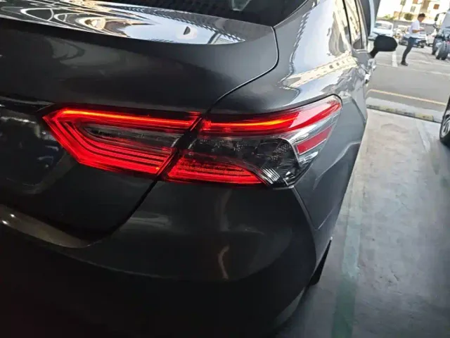 Toyota Camry — Фото автомобиля 7