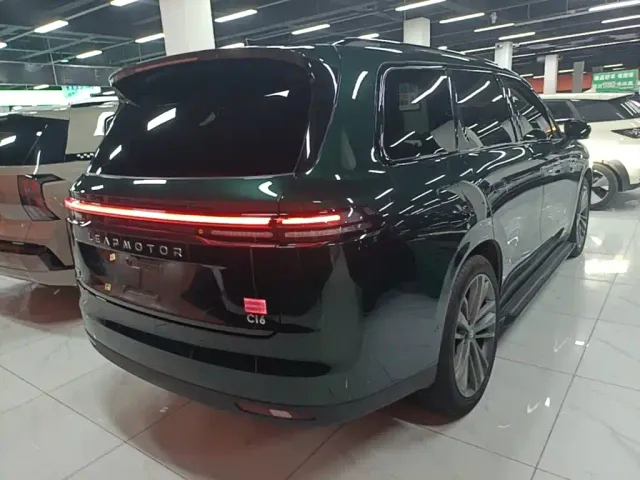 Leapmotor C16 — Фото автомобиля 6
