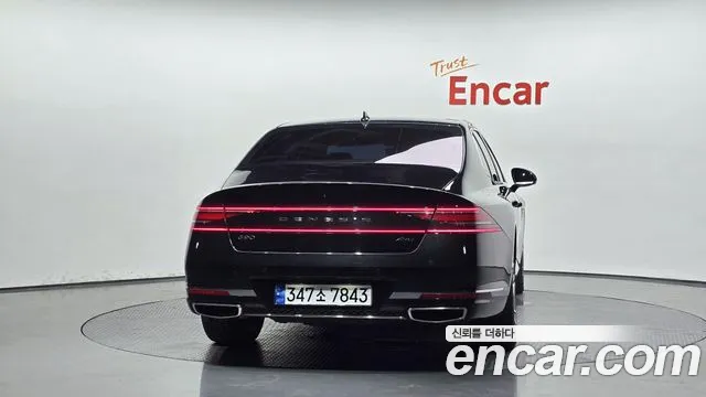 Genesis G90 Бензин 3.5 турбо AWD — Фото автомобиля 4