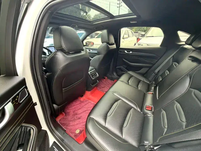 Geely Xingrui — Фото автомобиля 11