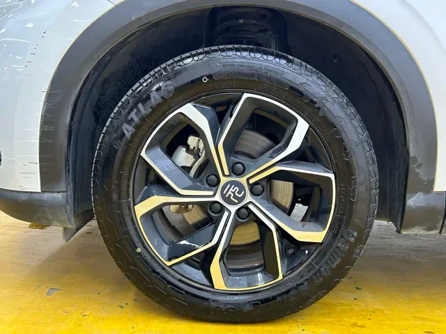 BYD Yuan PLUS — Фото автомобиля 9
