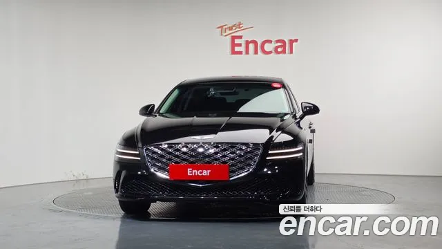 Genesis G80 Бензин 2.5 турбо AWD — Фото автомобиля 3