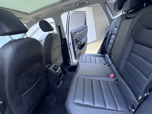 Volkswagen Tharu — Фото автомобиля 9