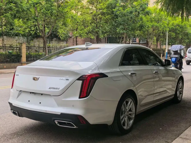 Cadillac CT4 — Фото автомобиля 5