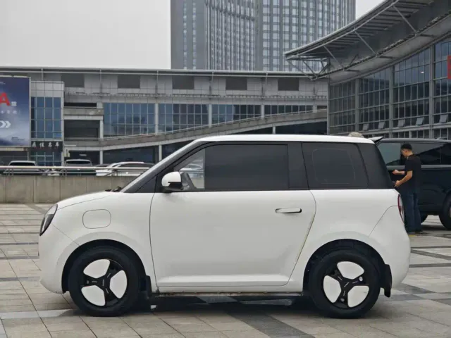 Changan Lumin — Фото автомобиля 3