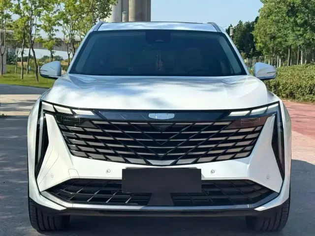 Geely Boyue L — Фото автомобиля 2