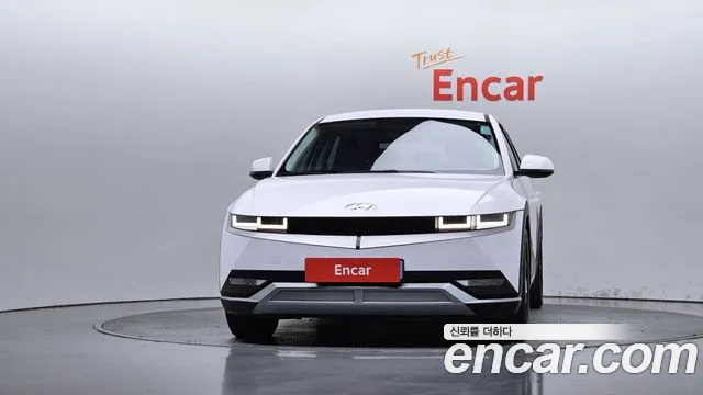 Hyundai Ioniq 5 — Фото автомобиля 3