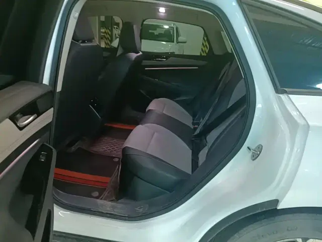 Volkswagen ID.7 Vizzion — Фото автомобиля 16
