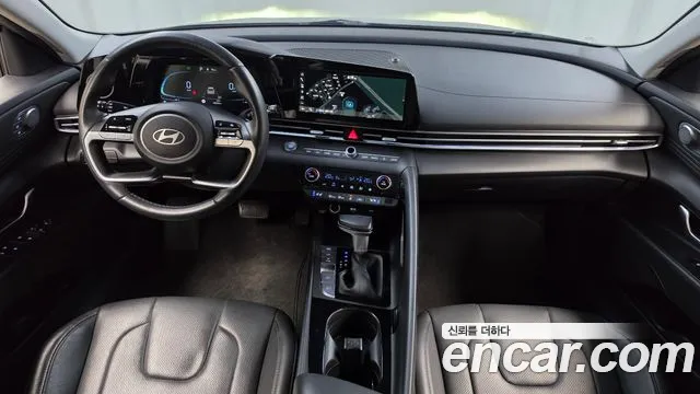Hyundai Avante — Фото автомобиля 10