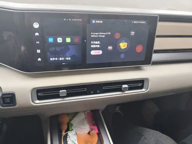 Geely ICON — Фото автомобиля 5