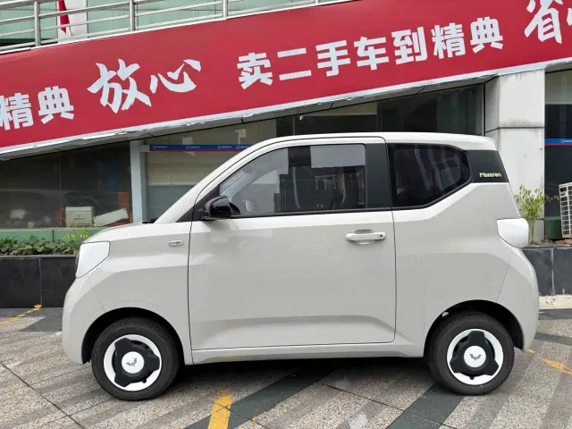 Wuling Hongguang Mini EV — Фото автомобиля 8