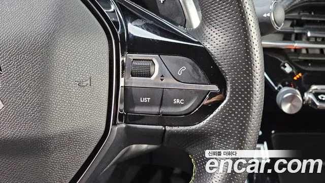 Peugeot 2008 — Фото автомобиля 7