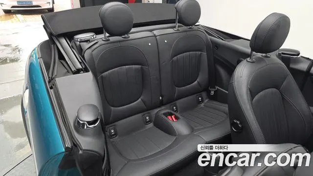 Mini Cooper Convertible — Фото автомобиля 11