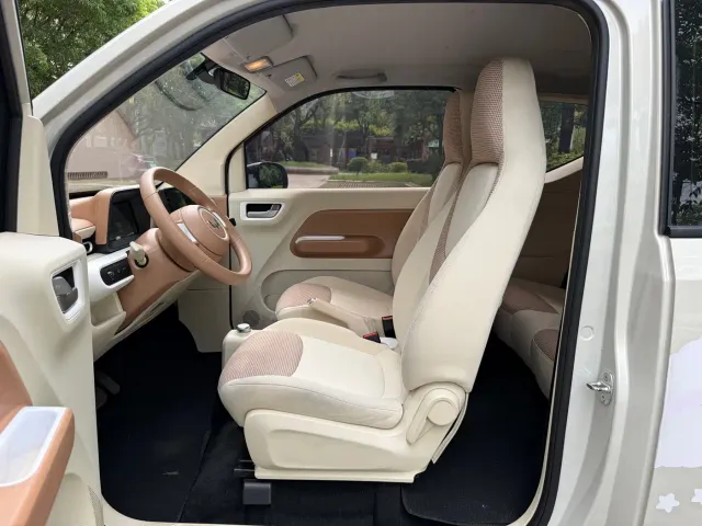Wuling Hongguang Mini EV — Фото автомобиля 4
