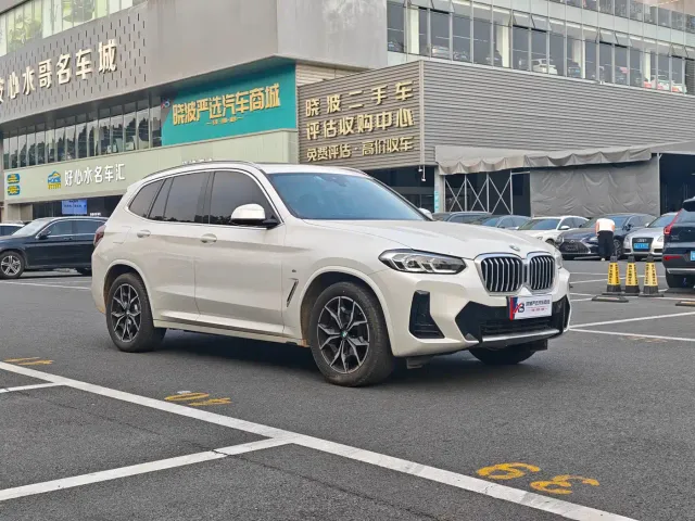 BMW X3 — Фото автомобиля 3