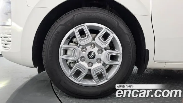 Hyundai Staria — Фото автомобиля 5