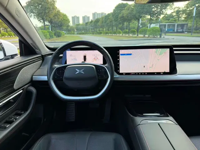 Xpeng P7 — Фото автомобиля 6