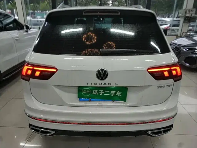 Volkswagen Tiguan L — Фото автомобиля 5
