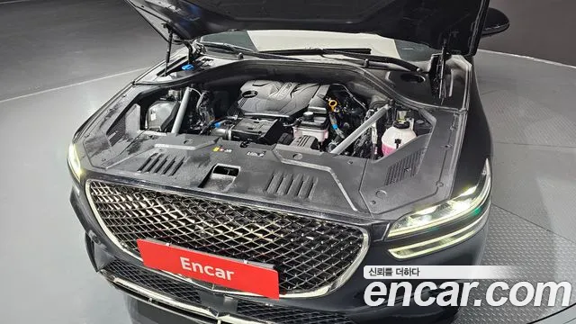 Genesis GV70 2.5T Бензин AWD — Фото автомобиля 4