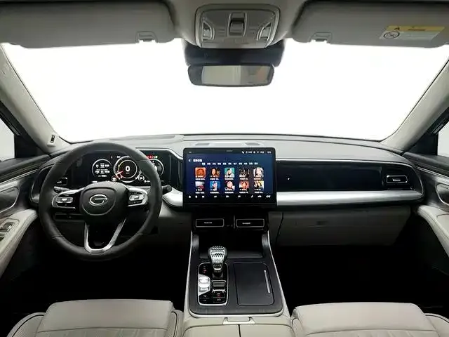 GAC Trumpchi GS8 — Фото автомобиля 11