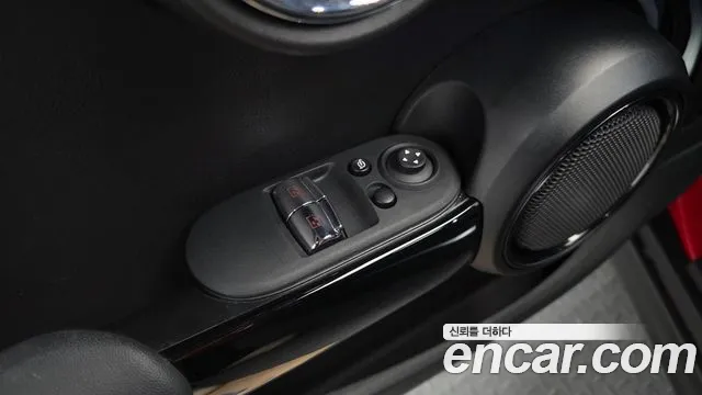MINI Cooper — Фото автомобиля 27