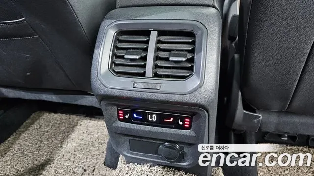 Volkswagen Tiguan — Фото автомобиля 18