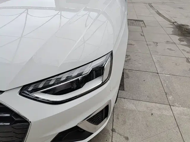 Audi A4L — Фото автомобиля 23