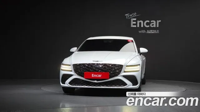 Genesis G80 Бензин 2.5 турбо AWD — Фото автомобиля 3