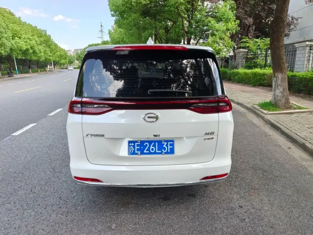 GAC Trumpchi M6 — Фото автомобиля 9