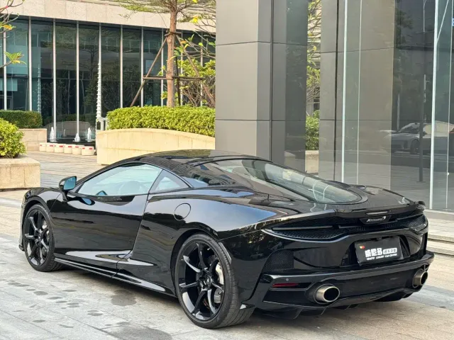 McLaren GT — Фото автомобиля 4