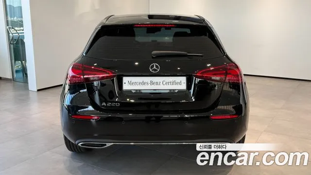 Mercedes-Benz A-Class W177 — Фото автомобиля 7