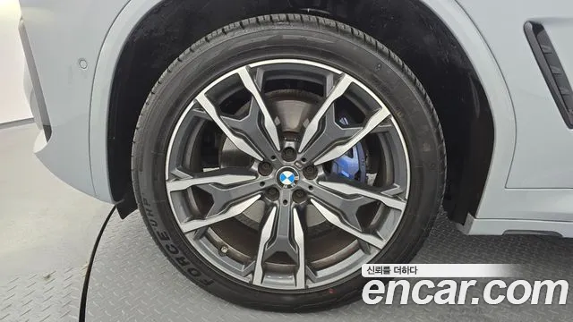 BMW X4 xDrive20i M Sport — Фото автомобиля 5
