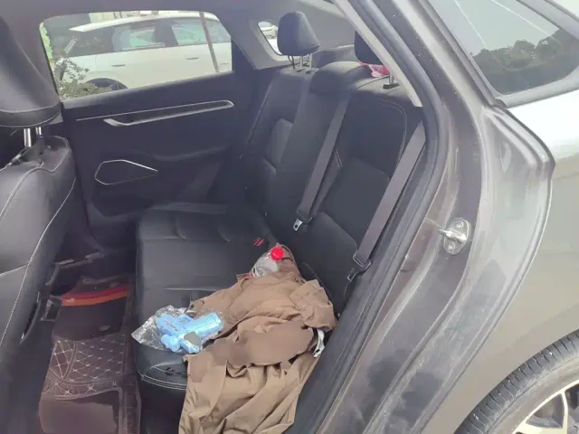 Geely Emgrand — Фото автомобиля 14