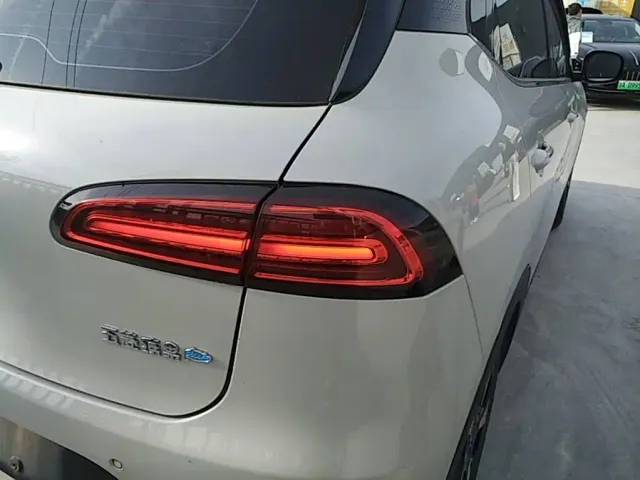 Wuling Binguo PLUS — Фото автомобиля 7