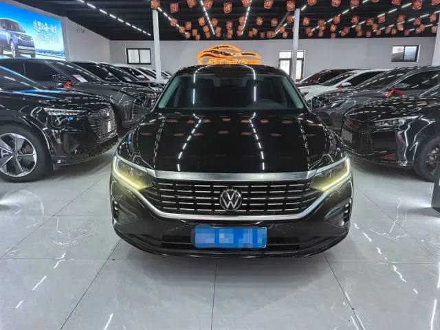 Фотография автомобиля — Volkswagen Passat