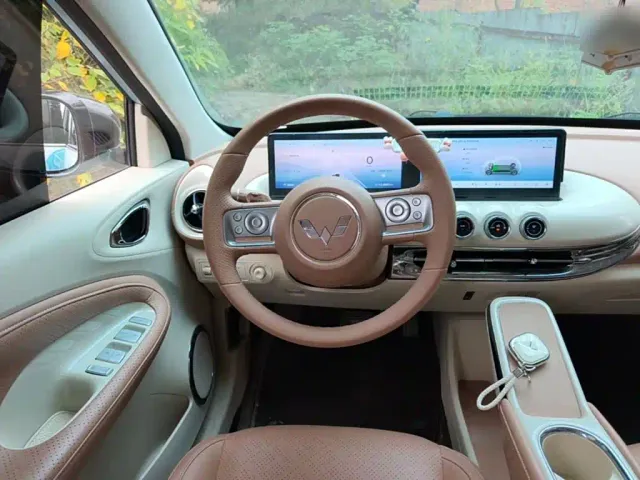Wuling Bingo — Фото автомобиля 10
