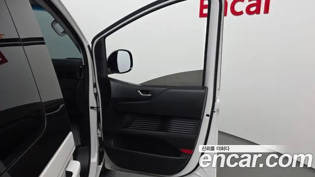 Hyundai Staria — Фото автомобиля 14